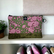 Load image into Gallery viewer, Clutch - Abloom and Velvet