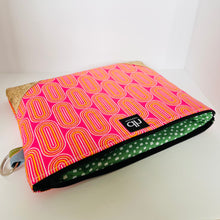 Load image into Gallery viewer, Cork Clutch - Pink Geo Rings