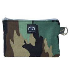 Load image into Gallery viewer, Mini Zip Clutch- Camo
